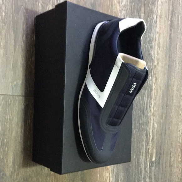 Mens Hugo Boss slip on shoes - Picture 3 of 9